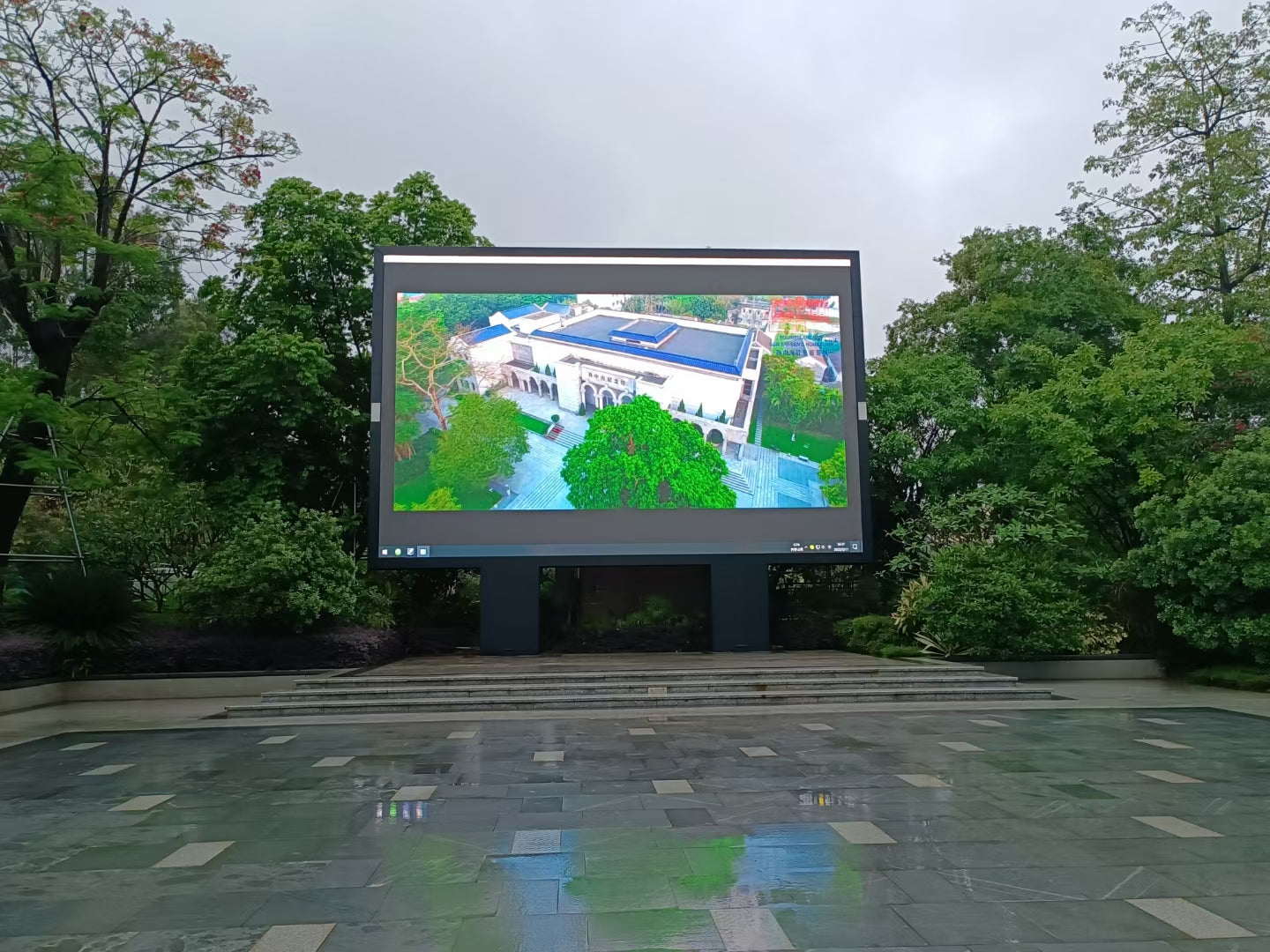 Preferred LED Outdoor Screen - 960mm * 960mm Profile Cabinet (Aluminum Bottom Shell), the Ideal Choice for Outdoor Display (Price for reference)